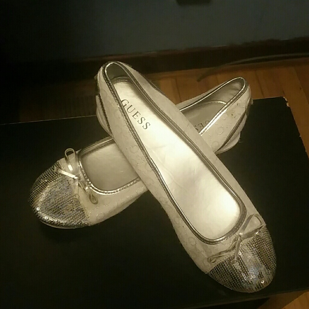 White and silver Guess ballerina flats